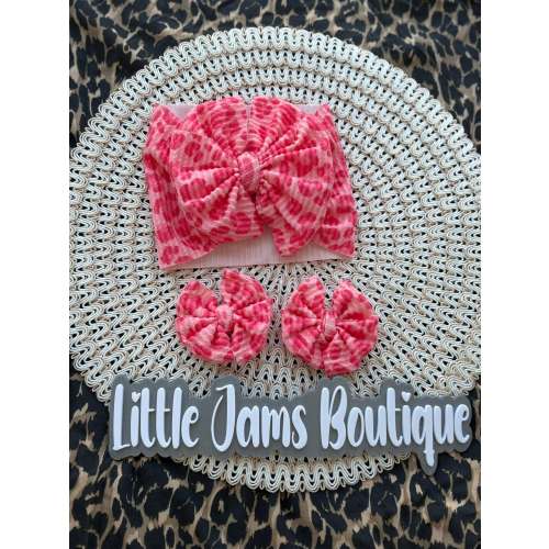 Pink Ribbed Leopard