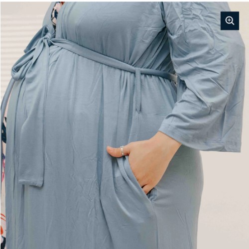 Robes in Periwinkle – Lila