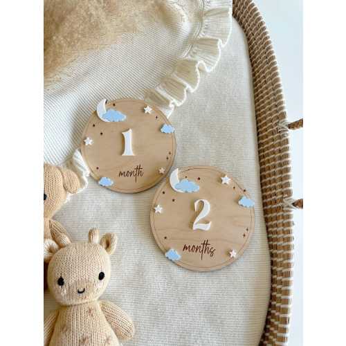 Moon star Milestone | Boho Baby Milestone | Wooden daisy Flower Milestone Disc | Monthly Baby Milestone Marker | Baby Growth | Photo Prop
