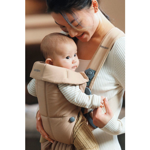 BabyBjörn Baby Carrier Mini