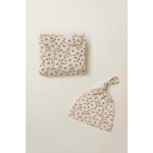 Petite Fleurs Swaddle + Hat Set