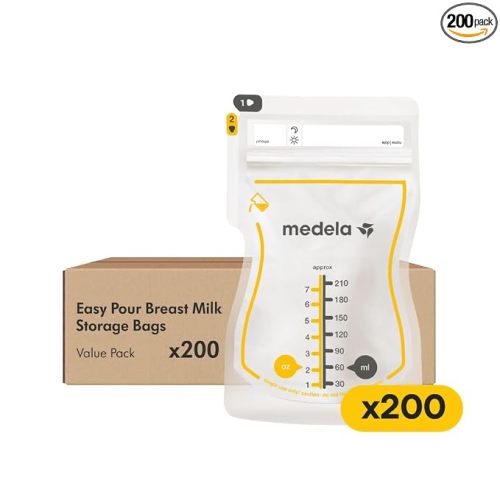 Medela Easy Pour Breast Milk Storage Bags, 200 Count, 7 oz/210 ml | Leakproof, One-Hand Easy Pour Spout, No Spills, Breast Milk Protection, Sanitized, Fast Freeze, BPA-Free Bags