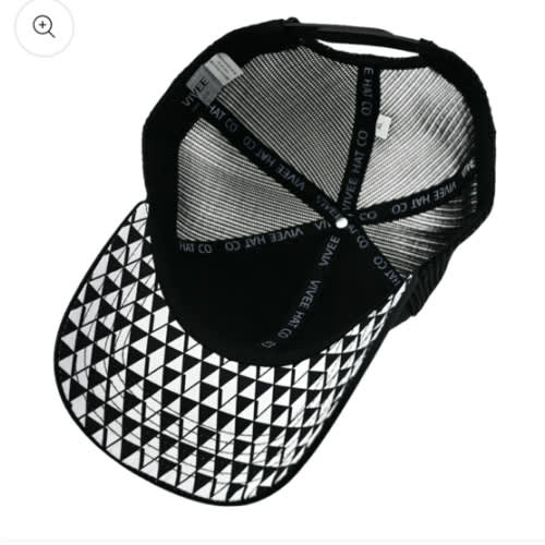 Hidden V's - Trucker Hat - 6 Panel