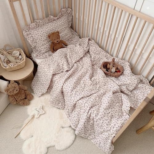 BuLuTu Purple Floral Print Toddler Blanket Quilted 100% Cotton Muslin Lightweight Kids Comforter Soft Bed Blankets for Girls Toddler Crib Quilt, All Seasons Blankets, 47x59 Inches