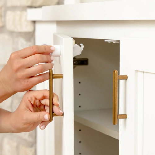 Regalo Magnetic Cabinet and Drawer Lock Set for Baby Proofing - Easy Install, Discreet Design - 4 Pack