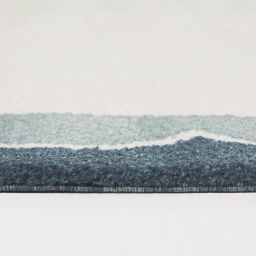 Caldeira Scalloped Border Area Rug