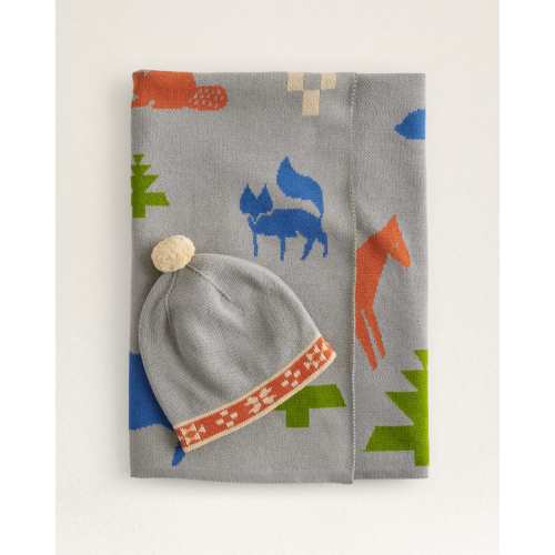 SHARED PATH KNIT BABY BLANKET WITH BEANIE