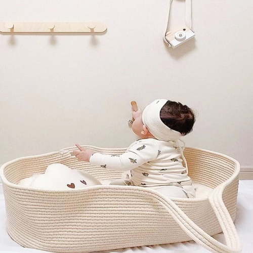 SNNROO 1pc Portable Foldable Woven Baby Basket  Holiday Gift  Nursery Storage Bin