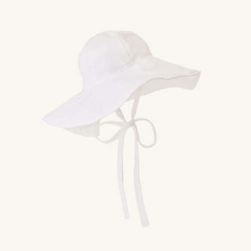 Cissy Sun Hat - Worth Avenue White Seersucker