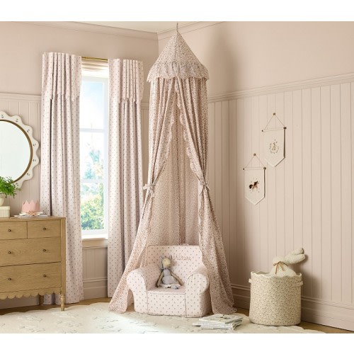 Rylee + Cru Scallop Floral Canopy