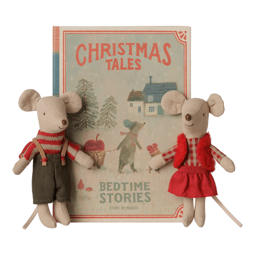 Christmas twin mice, Little sister and brother in book