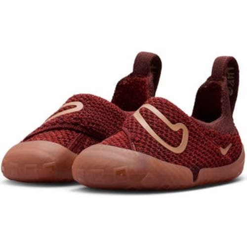 Kids' Swoosh 1 Sneaker, 4 M