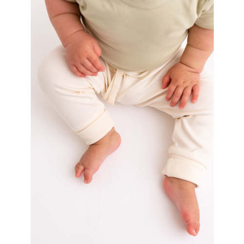 Ivory / 0-3M