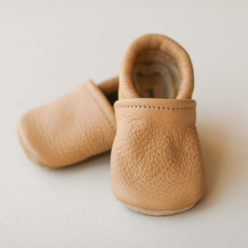 Gender Neutral Light Brown Leather Baby Shoes – Sun & Lace