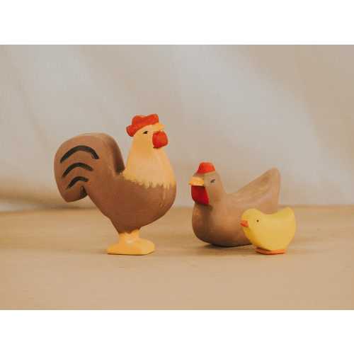 Wooden Chicken Family Toy Set – Farm Animal Figures for Pretend Play, Montessori Learning, Waldorf Inspired