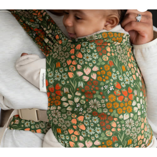 Fete Sprout Newborn Carrier | Celebrate the Newborn Days | hope&plum