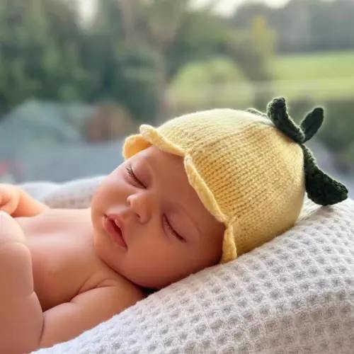 Buttercup Baby Hat - Hand Knitted in Extra-fine Merino Wool