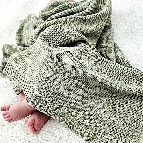 Grewear Luxury Personalized Name Knitted Baby Blanket - Embroidered, Soft Breathable Cotton Knit for Newborns - Valentine's Gift for New Moms Baby Boy Girl Birthday Christmas