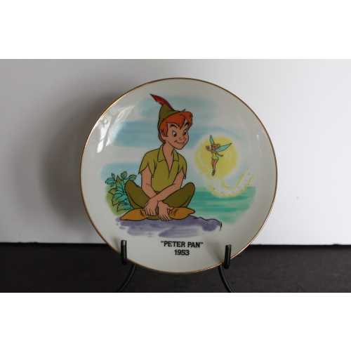 Vintage Walt Disney Collector Plates. CHOOSE, Peter Pan, Dalmatians, Alice In Wonderland, Lady And The Tramp, Fox and Hound, Collector Gift.