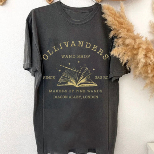 Ollivanders Wand Shop Nursing T-shirt