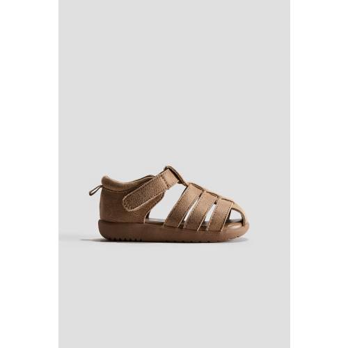 FISHERMAN SANDALS