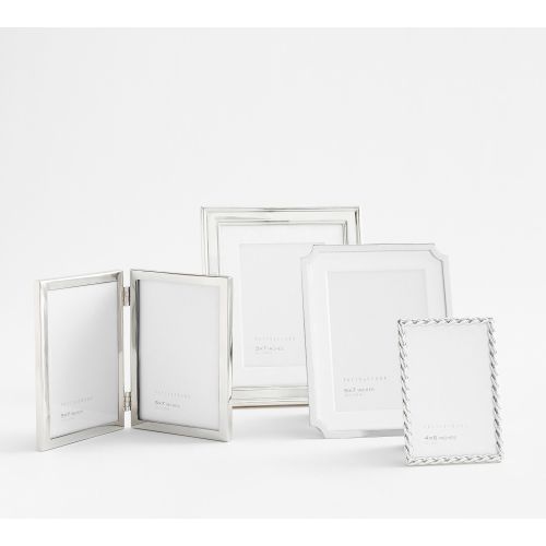 Traditional Assorted Frames