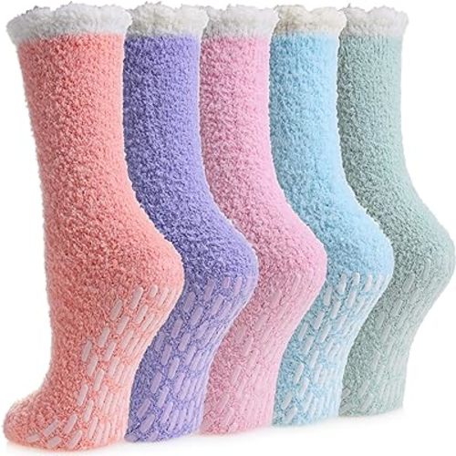 MQELONG Slipper Socks for Women Cozy Hospital Socks Soft Fluffy with Grips Socks Warm Fuzzy Socks Non Slip Grip Socks