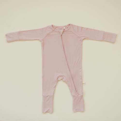 Maeve Bamboo Zipper Footie – Emory & Hope