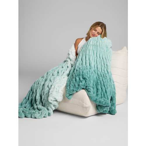 Dreamer Blanket | Super Soft, Cozy Oversized Blanket | Comfrt