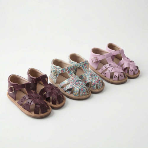 The Closed Toe Sandal