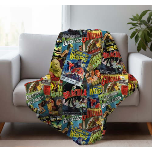 Classic Monsters Blanket – Kitten Frostt