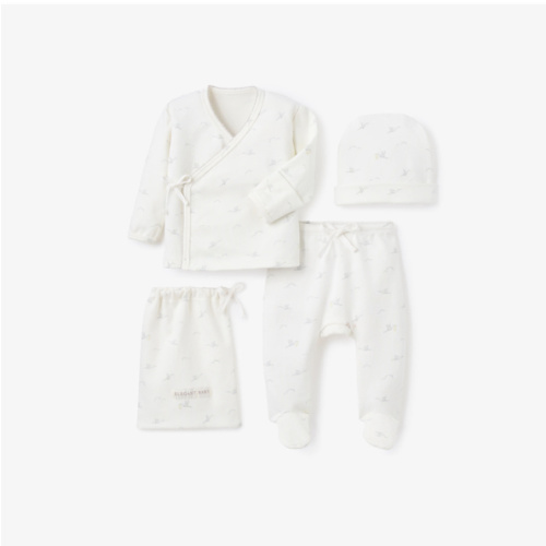 Stork Double Layered Cotton Layette Set – Elegant Baby