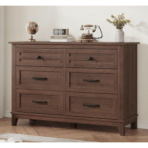 Dresser / Chaining Table