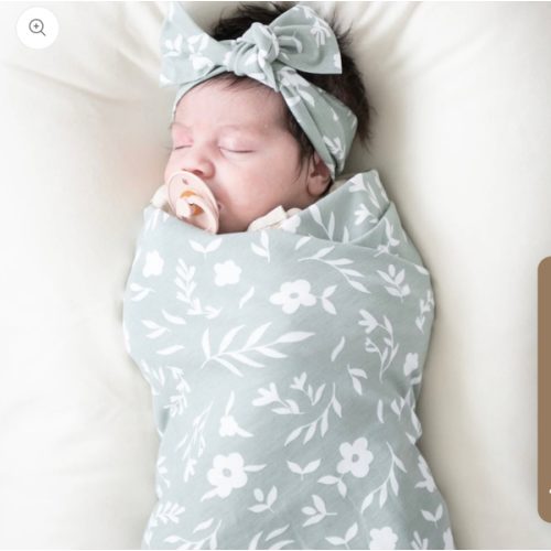 STRETCHY SWADDLES, HATS & BOWS