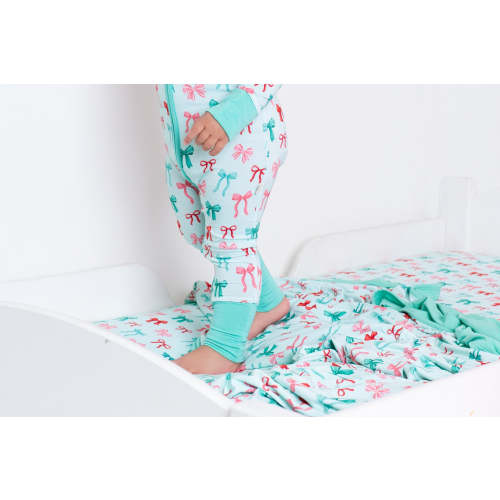 Holiday Bows Fitted Crib Sheet