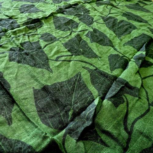 Green Peʻahi Fern Kapa Moe - Hawaiian Bamboo Swaddle