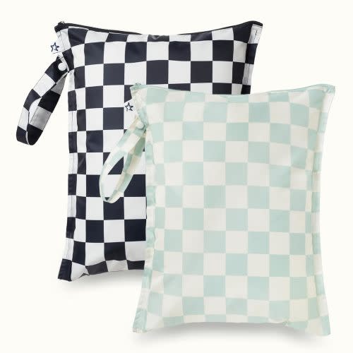 2 Pack Reusable Waterproof & Mess Proof Wet Bags