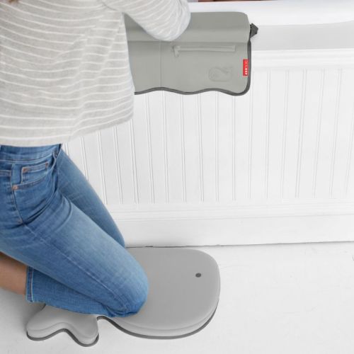 Skip Hop Moby Bath Kneeler - Gray