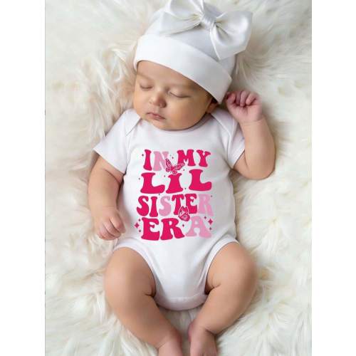 Baby Girl Newborn "In My Lil Sister Era" Cozy Minimalist White Short Sleeve Romper, Cute, Newborn Clothing, Baby Outfit, Spring/Summer, Comfortable Casual Wear, Infant Summer Apparel, Girl's Outfit, Outdoor, Photography, Indoor, Holiday, Gift | SHEIN USA