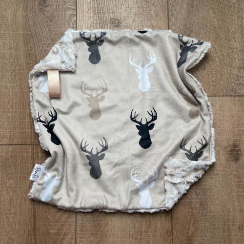 Neutral Buck Outline Blanket; Minky Lovey; Deer Hunting Nursery; Baby Boy; Baby Gift; Little Hunter; Gift for Hunting Dad; Hunting Nursery