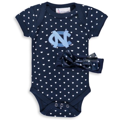 North Carolina Tar Heels Girls Newborn & Infant Hearts Bodysuit and Headband Set - Navy