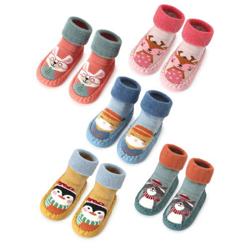 Deago 5 Pairs Infant Baby Boy Girls Toddlers Moccasins Non-Skid Indoor Slipper Shoes Socks Booties with Grips