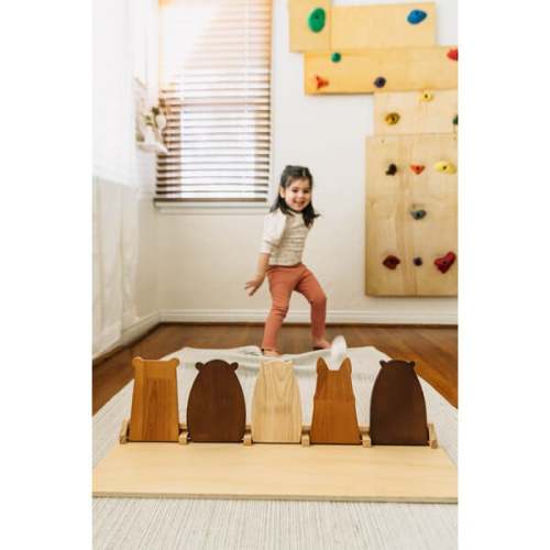 Zoo Crew Bean Bag Toss - Wonder & Wise by Asweets | Maisonette