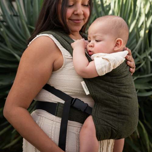 Grove Lark Baby Carrier | Dark Green Soft Structured Carrier | hope&plum