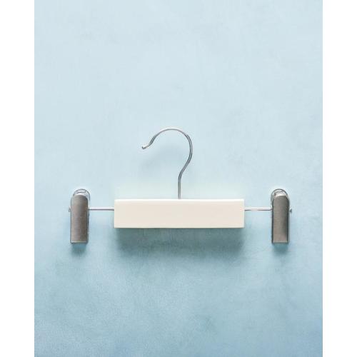 KIDS’ WOODEN HANGERS WITH CLIPS (PACK OF 3) | Zara Home United States of America