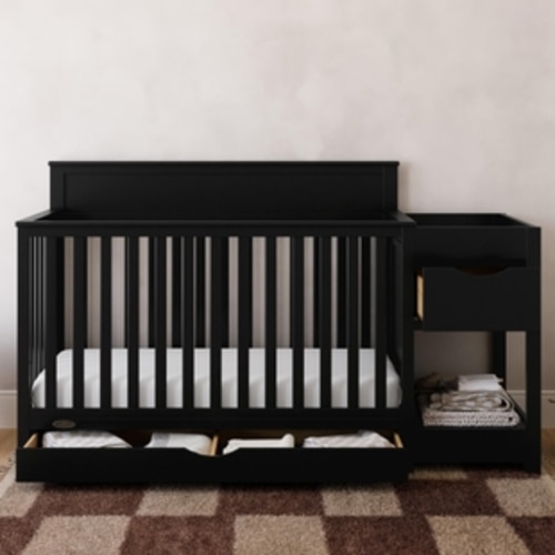 Graco Shiloh 5-in-1 Convertible Crib and Changer With Storage Drawer