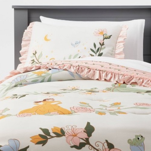 Full/Queen Princess Vine Kids' Comforter - The Disney Collection by Pillowfort™