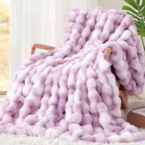 Luxury 1000GSM Faux Rabbit Fur Throw Blanket for Women, Super Heavy Warm Cozy Blankets for Couch Bed Sofa, Bubble Plush Fuzzy Soft Mink Blanket for Living Room Bedroom, Purple