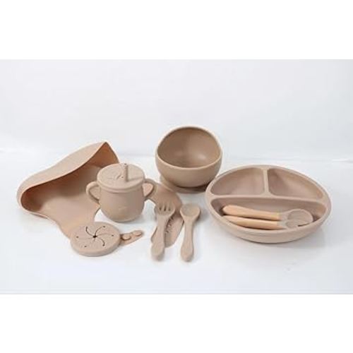 Juego de 7 piezas de silicona sin BPA, platos y utensilios no tóxicos, incluye plato dividido, cuenco de succión, taza para beber, babero, cucharas y tenedor (beige)