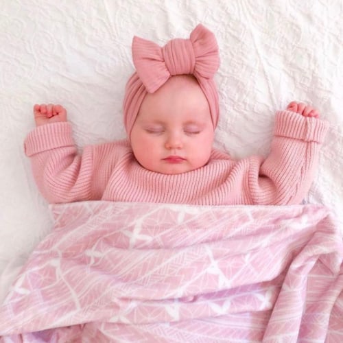 Amataga | Soft Pink | Minky Baby Blanket – Polybubs